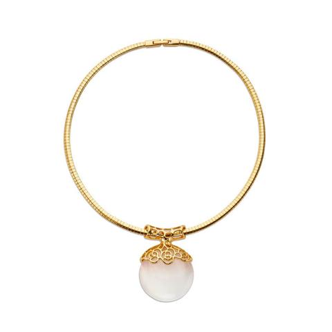 Pearl Pendant Necklace 